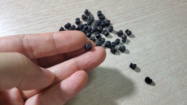 Micro-Precision Rubber Part on Finger