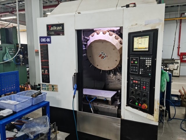 The CNC Milling Machine at Vina Rubber